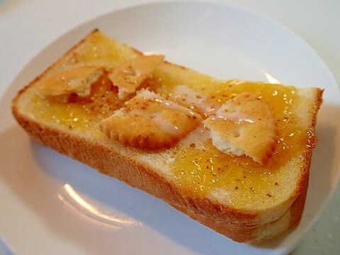 オレンジアメジャムとリッツのシナモン香るトースト